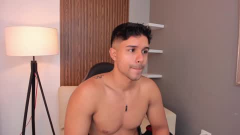 Liam Collins online show from January 5, 11:37 am