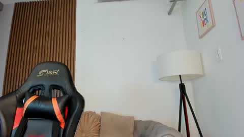 Liam Collins online show from October 11, 11:42 am