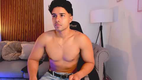 Liam Collins online show from November 4, 12:04 pm