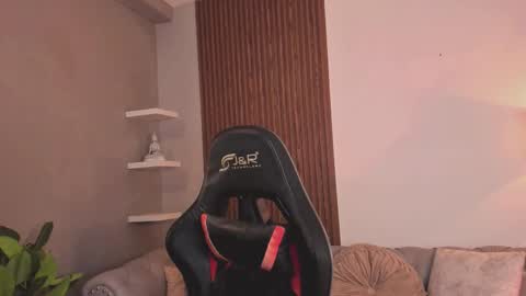 Liam Collins online show from February 7, 11:47 am