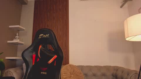 Liam Collins online show from March 18, 2:31 pm