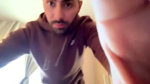 Snapshot of liam_daniel chatting on February 21, 12:39 pm Liam online show from February 21, 12:39 pm