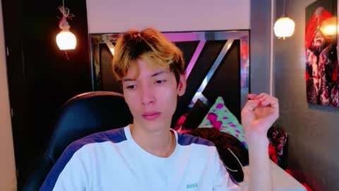 Snapshot of liam_green1 chatting on February 21, 11:55 am liam_green1 online show from February 21, 11:55 am