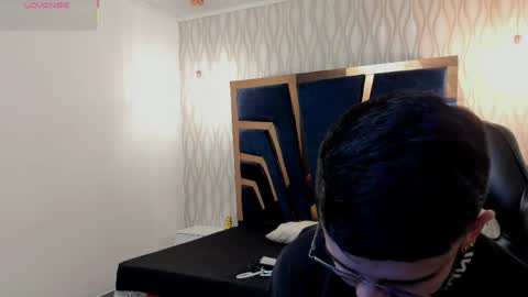 LIAM KLEIN online show from March 28, 11:10 am