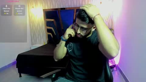 Snapshot of liam_kleiin chatting on April 22, 11:12 am LIAM KLEIN online show from April 22, 11:12 am