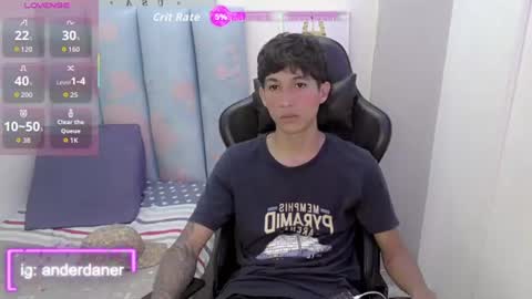 Snapshot of liam_play chatting on June 21, 4:04 am LIAM online show from June 21, 4:04 am