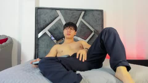 Call me Lian online show from January 10, 12:07 pm