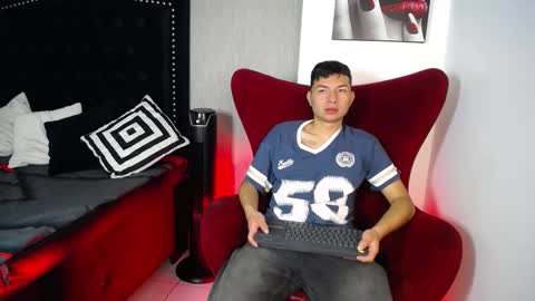 Liam  online show from March 1, 12:40 pm