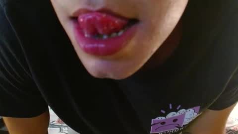 liamxul online show from March 3, 7:09 pm