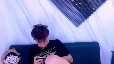 liam_york online show from April 6, 4:46 am