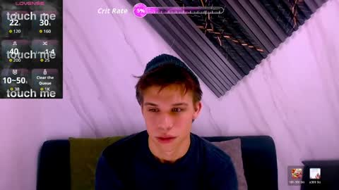 liam_york online show from April 10, 4:44 pm