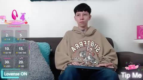 Liam  online show from January 7, 12:07 pm