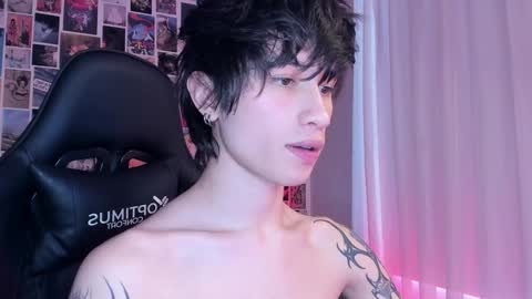 Liam online show from January 26, 1:47 pm