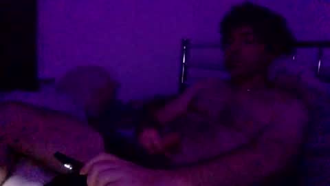 Snapshot of liamj1986 chatting on October 19, 5:30 am liamj1986 online show from October 19, 5:30 am