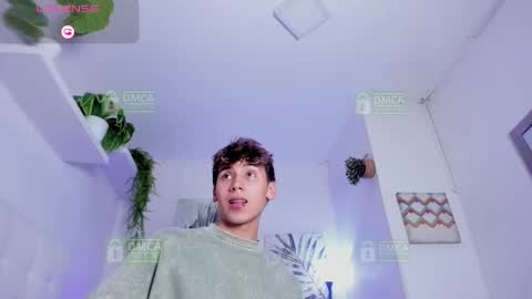 liaml_18_ online show from November 19, 9:26 pm