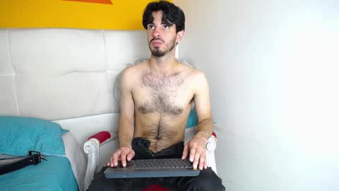 LiamLuxe online show from December 13, 3:21 pm