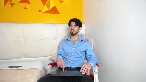 LiamLuxe online show from December 30, 12:20 pm