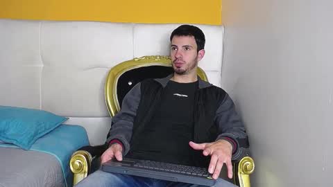 LiamLuxe online show from September 20, 1:34 pm