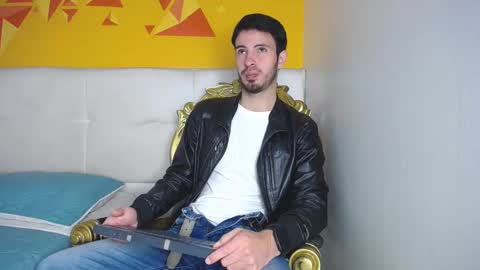 LiamLuxe online show from October 7, 1:19 pm