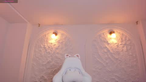 Liam online show from April 7, 12:05 pm