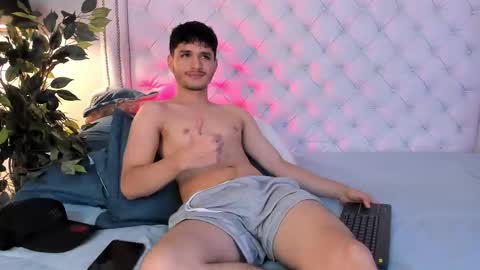 liammuller online show from February 25, 1:10 pm