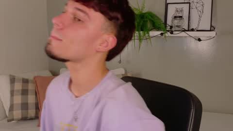 Liam Thunder online show from October 9, 8:18 pm