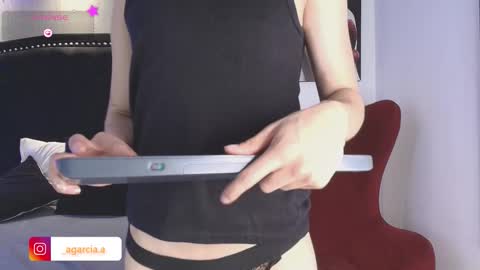 liam online show from February 7, 4:27 am