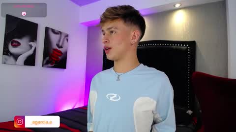 liam online show from March 10, 5:01 am