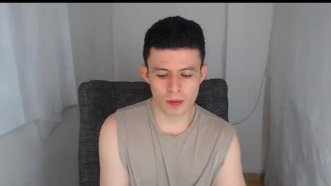 lian_eathan online show from December 17, 2:28 am