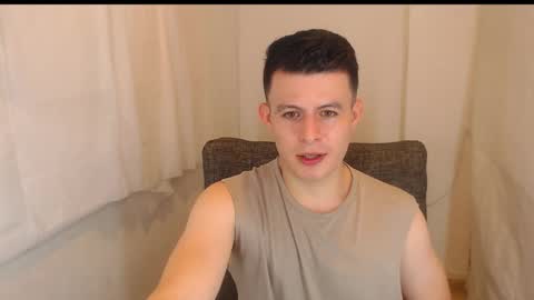 lian_eathan online show from January 9, 10:00 pm