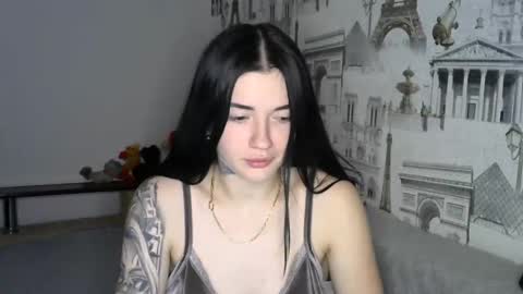 Snapshot of liana_diva chatting on December 11, 11:32 pm liana_diva online show from December 11, 11:32 pm