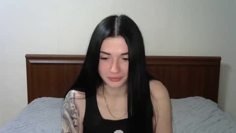 Snapshot of liana_diva chatting on February 13, 11:47 pm liana_diva online show from February 13, 11:47 pm