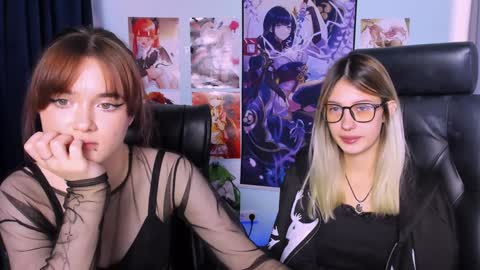 Little Liana  online show from December 9, 12:40 pm