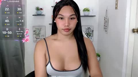 Liane online show from March 22, 4:49 am