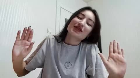 Snapshot of lianefinkel chatting on November 19, 12:49 pm Lia online show from November 19, 12:49 pm