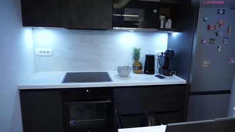 LianiLoverx online show from October 27, 11:41 pm