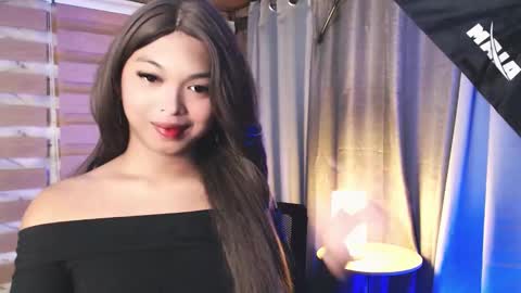 CALL ME LIANNA online show from March 24, 3:28 pm