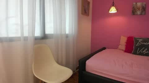 liapinket online show from April 27, 12:03 pm