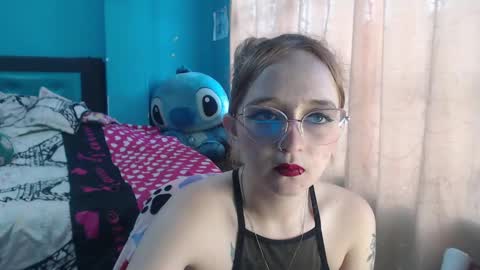 Lia Roberts online show from February 11, 12:16 pm