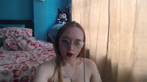 Lia Roberts online show from February 24, 3:09 pm