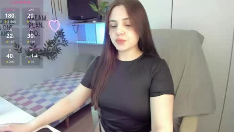 Lia online show from April 10, 1:49 pm