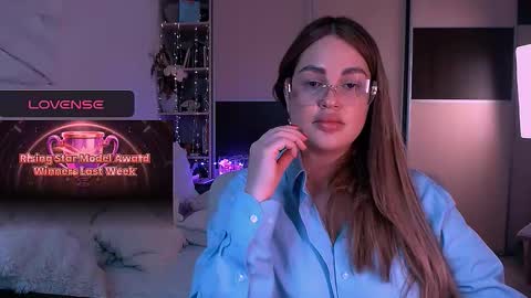 libra_mia online show from March 18, 6:05 am