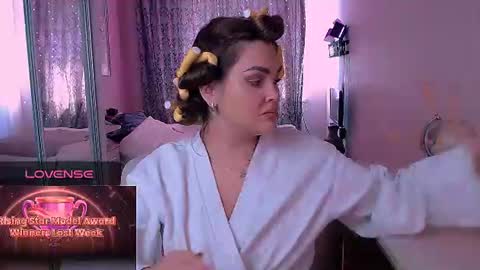 libra_mia online show from July 22, 9:12 am