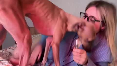 Snapshot of librelover chatting on November 3, 10:21 pm librelover online show from November 3, 10:21 pm