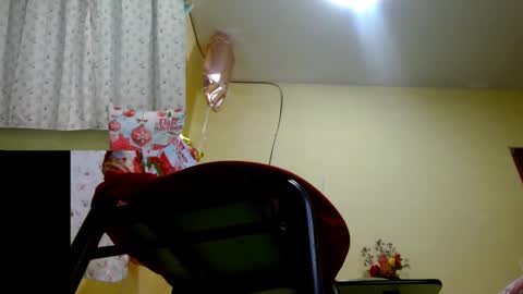 Snapshot of licenciada_ann chatting on December 17, 3:17 am Milf Ann Latina online show from December 17, 3:17 am