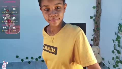 lucia online show from March 11, 12:17 pm