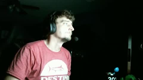 Snapshot of lickinchocolate chatting on October 26, 8:09 am cutiepie101 online show from October 26, 8:09 am