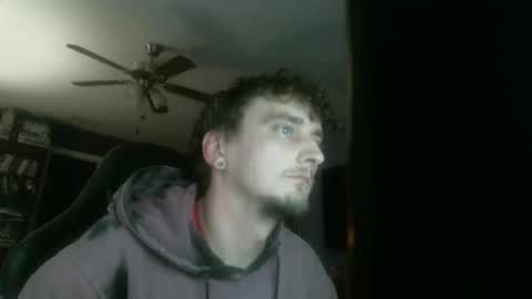 Snapshot of lickinchocolate chatting on February 15, 9:08 am cutiepie101 online show from February 15, 9:08 am