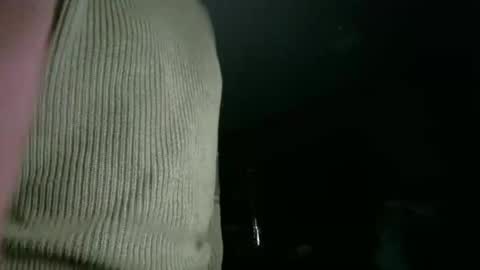 Snapshot of lickinchocolate chatting on April 11, 8:40 am cutiepie101 online show from April 11, 8:40 am