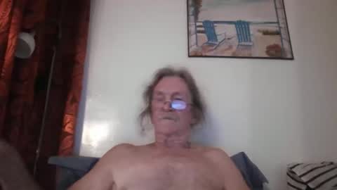 lickittostickit online show from October 5, 4:33 am